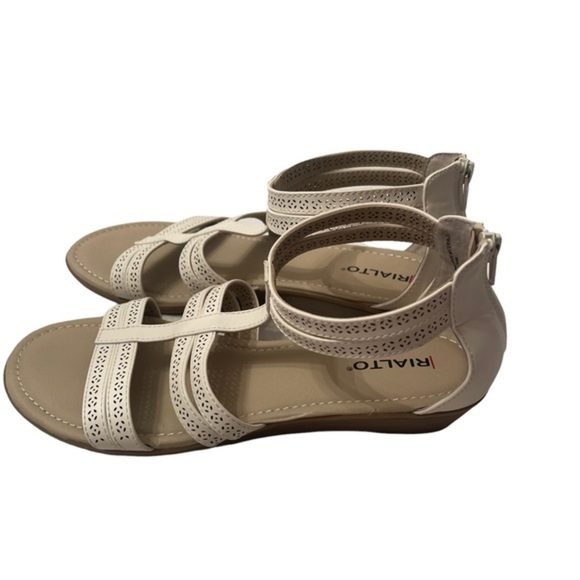 Rialto Cream Sandals Size 9 1/2M - Picture 4 of 6